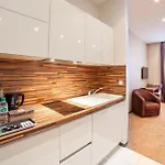 아파트 Beautiful Apartment In Saint-Affrique With Wifi